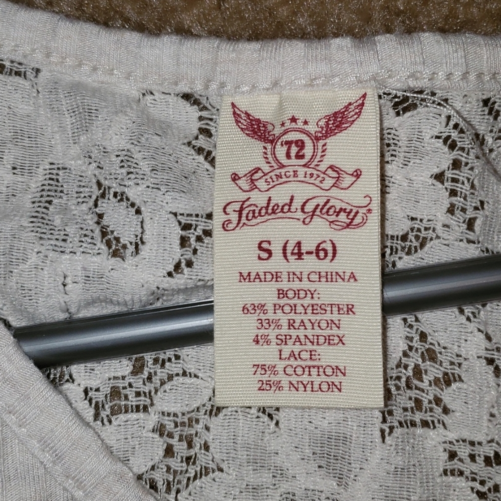 Shirt - Picture 4 of 4